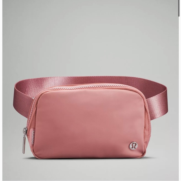 HOT new release: Lululemon Everywhere Belt Bag in Pastel Pink NWT 👛 - Picture 1 of 3